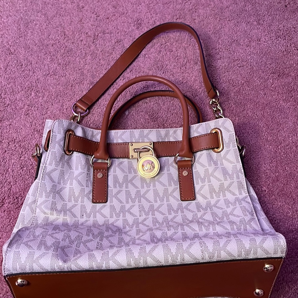 Michael kors tote